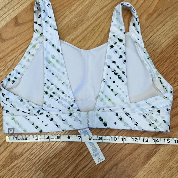 Fabletics Sports Bra Women’s Fleck print Greens clasp back activewear workout XL - Picture 7 of 8